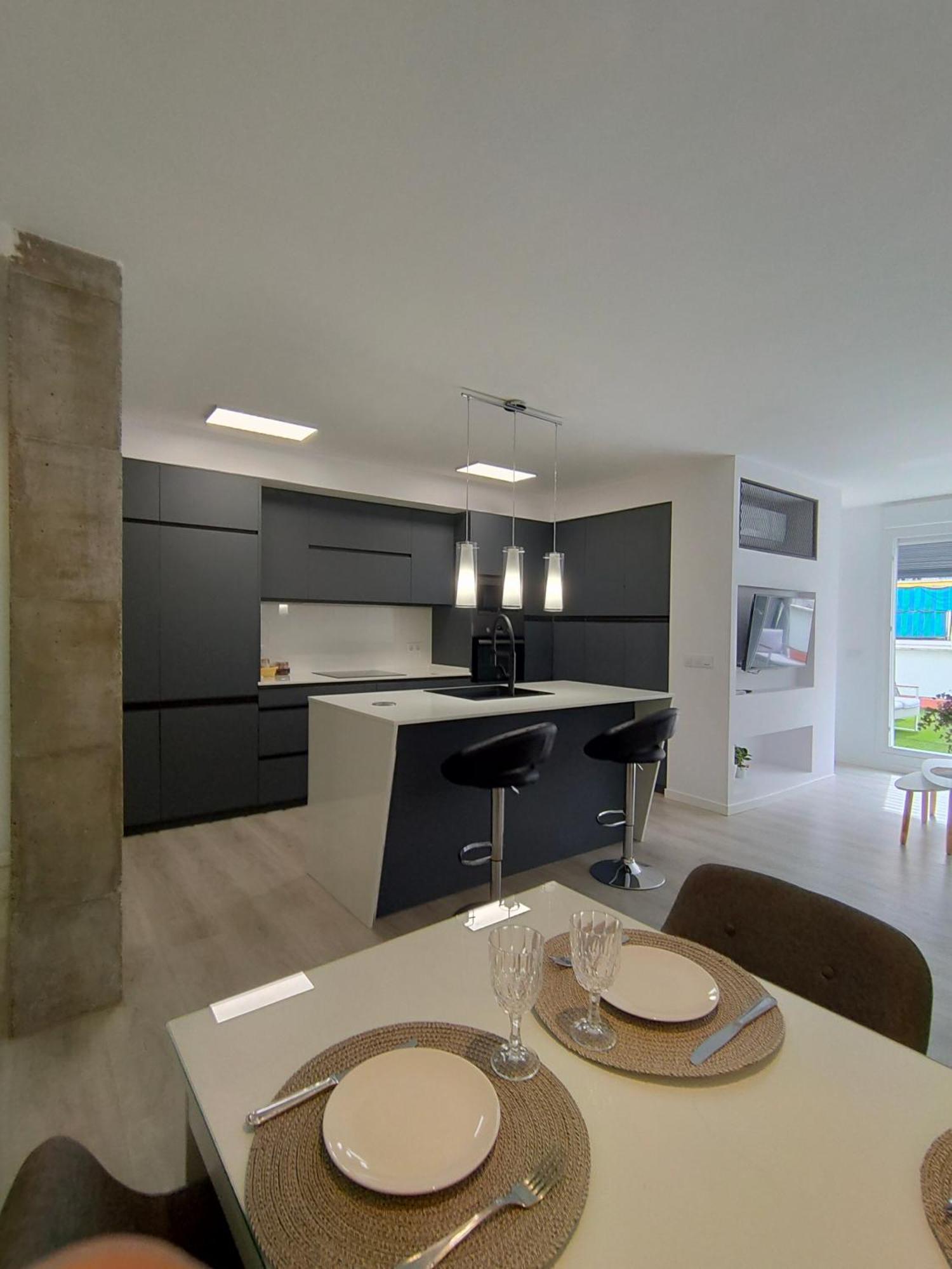 סביליה Casa Mallen, Con Amplia Terraza, En El Barrio De Nervion מראה חיצוני תמונה